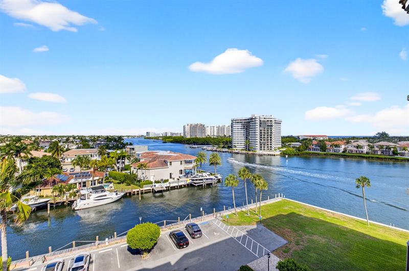 Image 28 of 45 For 899 Jeffery St  710