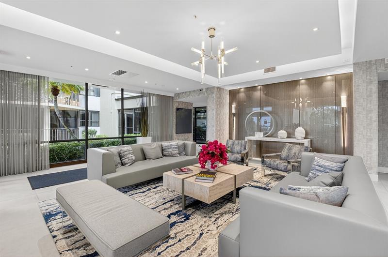 Image 30 of 45 For 899 Jeffery St  710