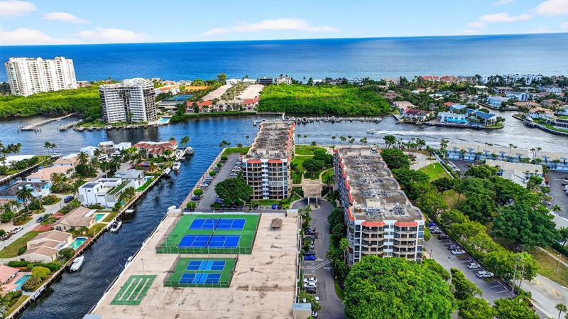 Image 32 of 45 For 899 Jeffery St  710