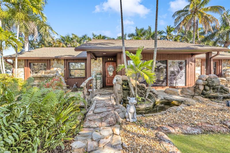 Image 11 of 42 For 980 70th Ave