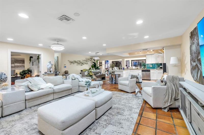 Image 13 of 42 For 980 70th Ave