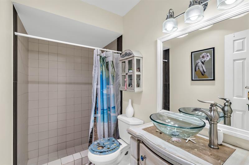 Image 29 of 42 For 980 70th Ave