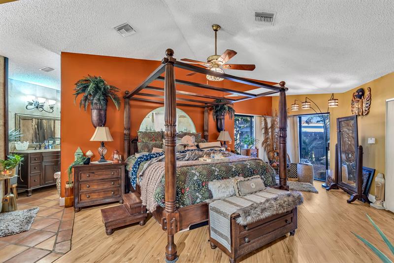 Image 31 of 42 For 980 70th Ave