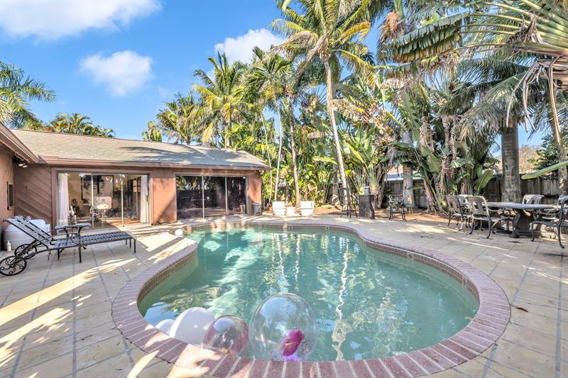 Image 40 of 42 For 980 70th Ave