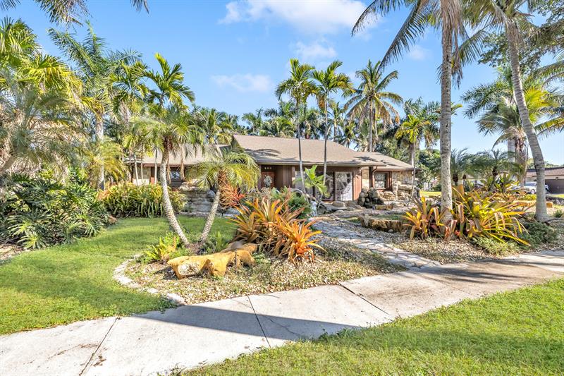 Image 8 of 42 For 980 70th Ave