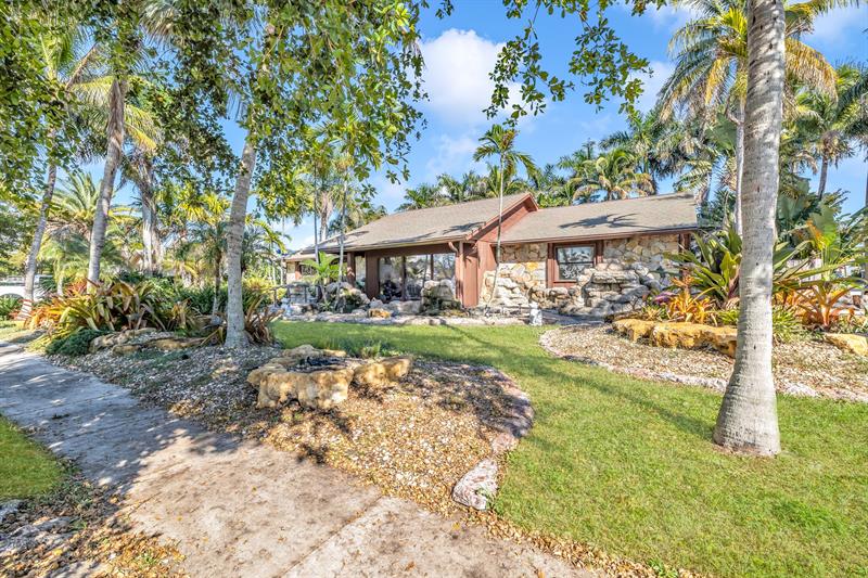 Image 9 of 42 For 980 70th Ave