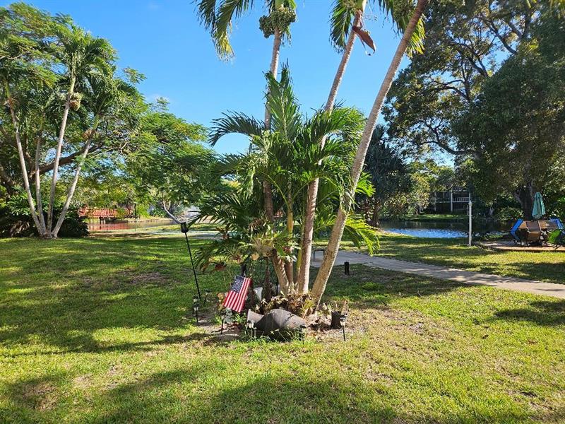 Image 14 of 36 For 777 2nd Ave  D123