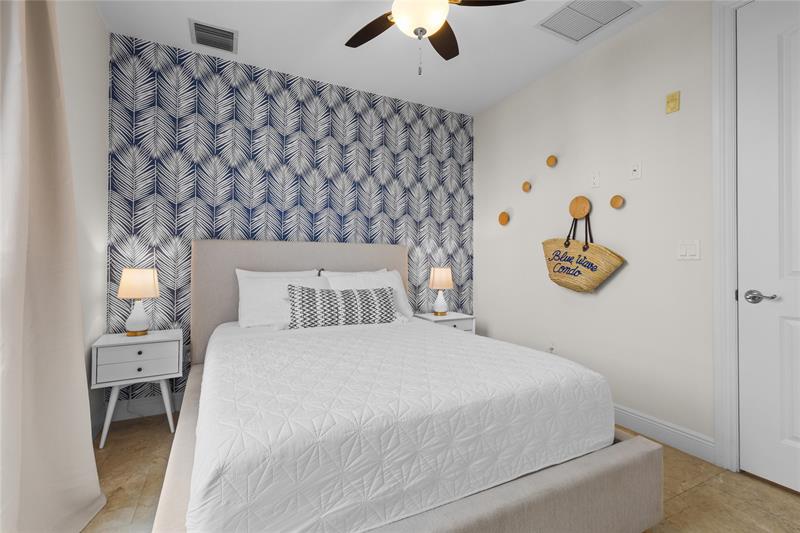 Image 20 of 34 For 120 19th Ave  404