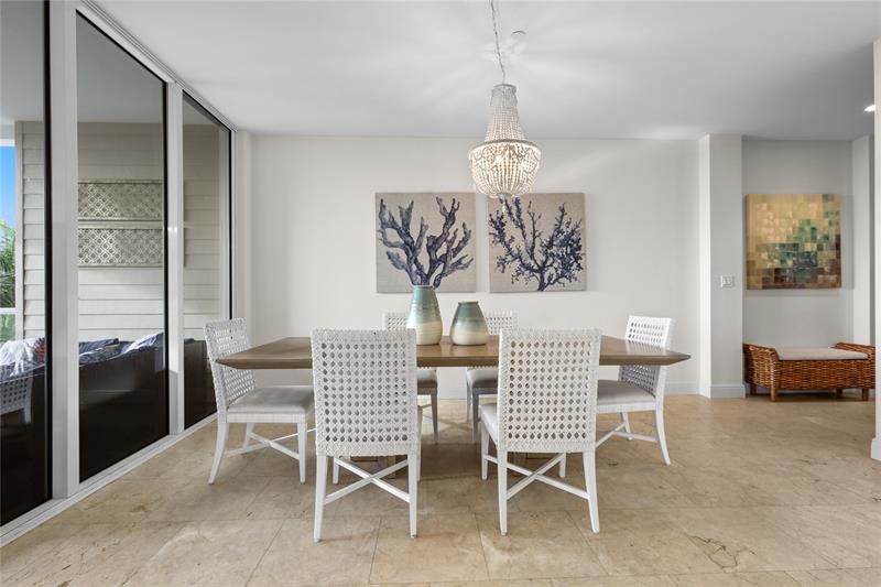 Image 22 of 34 For 120 19th Ave  404