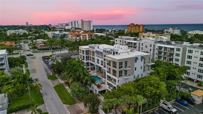 Image 31 of 34 For 120 19th Ave  404