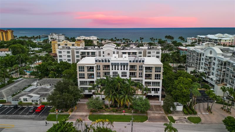 Image 32 of 34 For 120 19th Ave  404