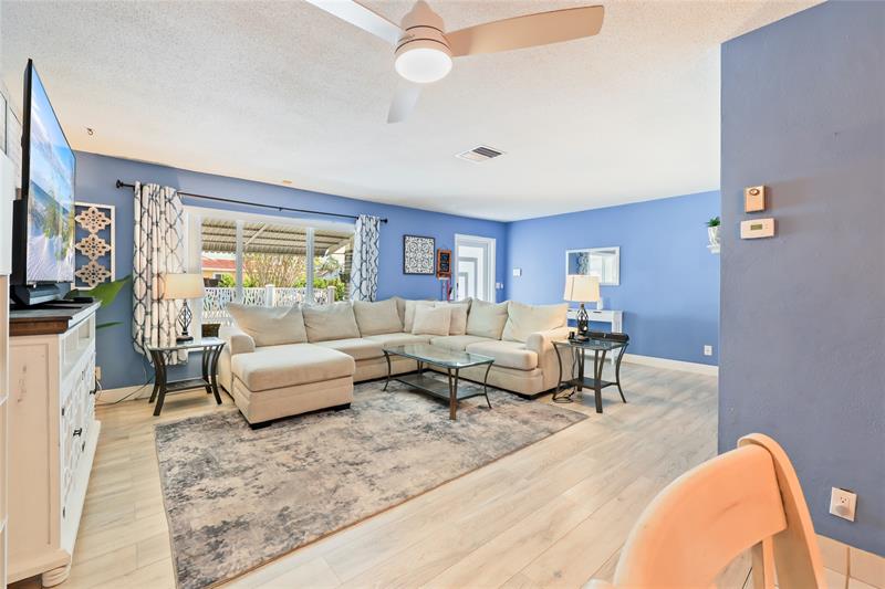 Image 12 of 36 For 7013 99th Way