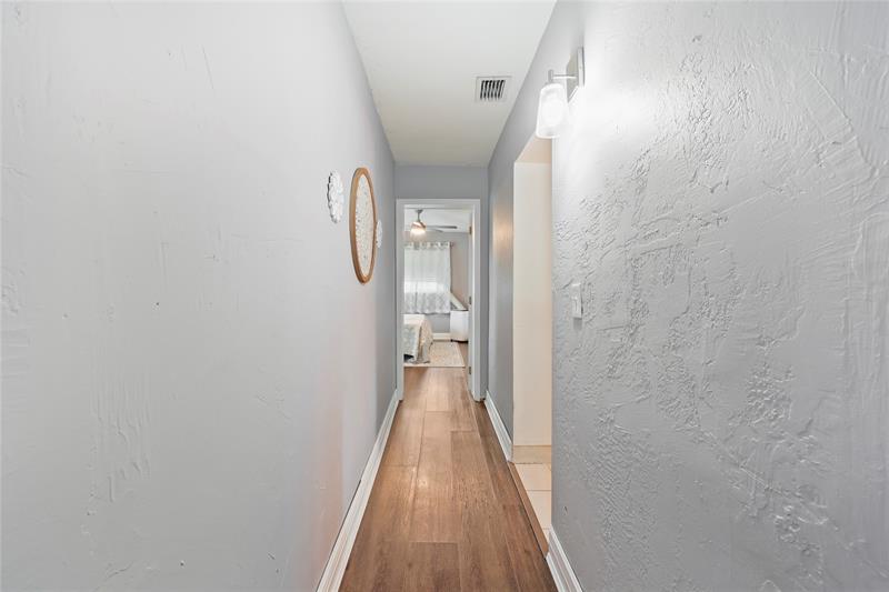 Image 19 of 36 For 7013 99th Way