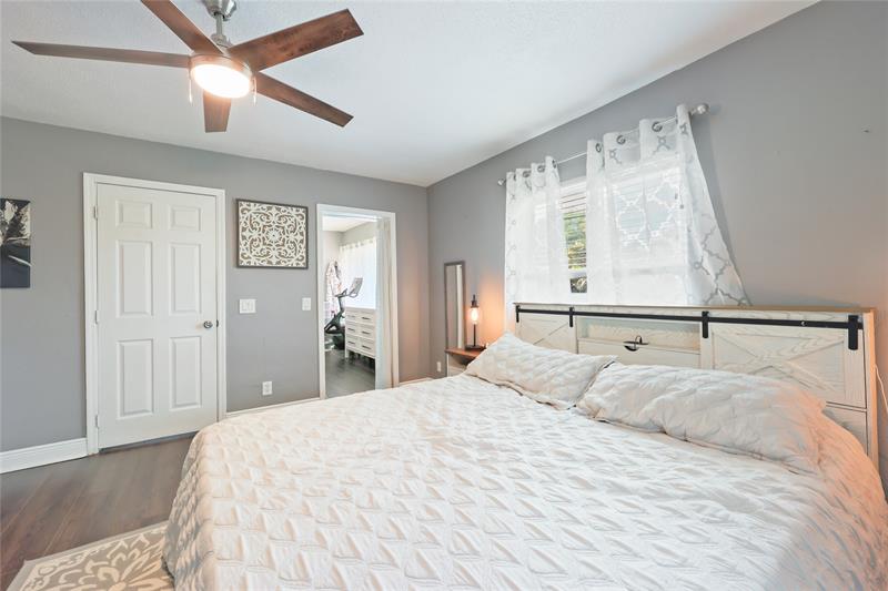 Image 21 of 36 For 7013 99th Way