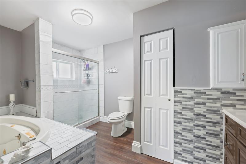 Image 23 of 36 For 7013 99th Way