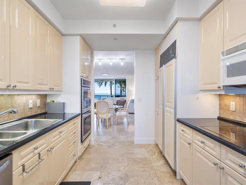 Image 14 of 25 For 3200 Ocean Blvd  504