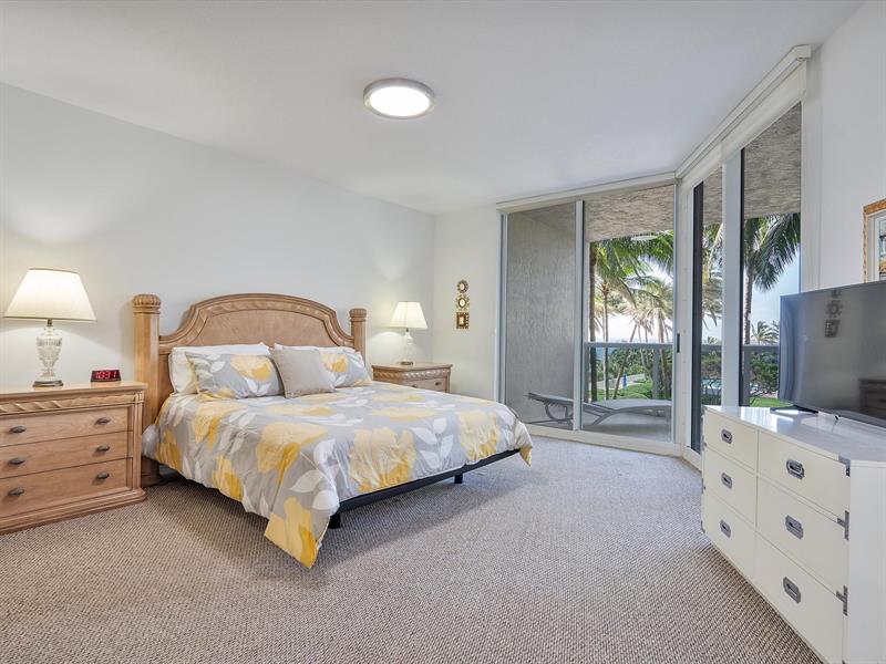 Image 18 of 25 For 3200 Ocean Blvd  504