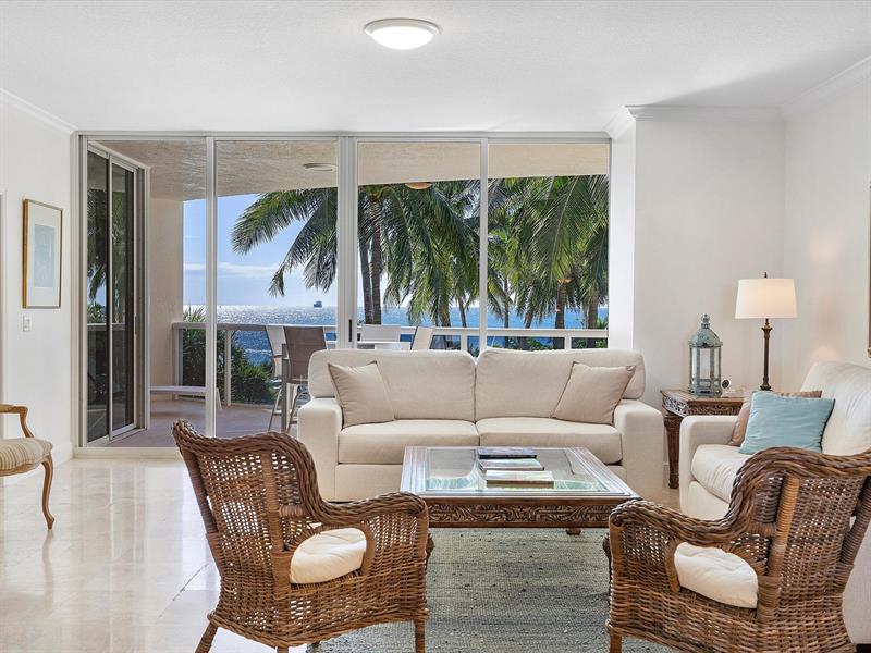 Image 4 of 25 For 3200 Ocean Blvd  504