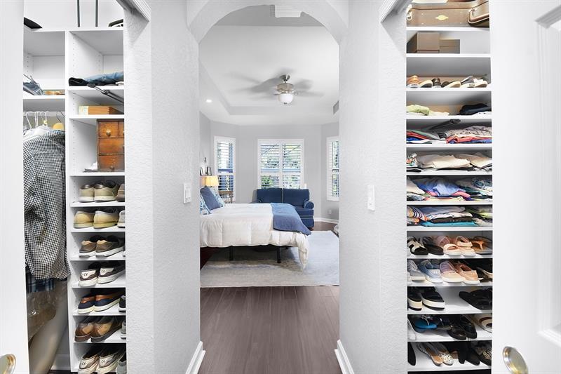 Image 24 of 70 For 6848 Twin Oaks Cir