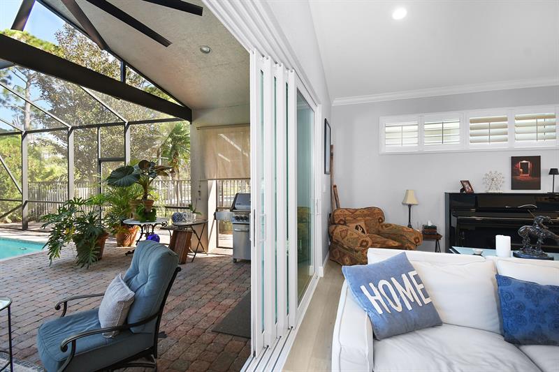 Image 35 of 70 For 6848 Twin Oaks Cir