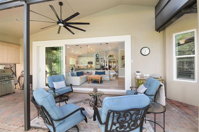 Image 37 of 70 For 6848 Twin Oaks Cir