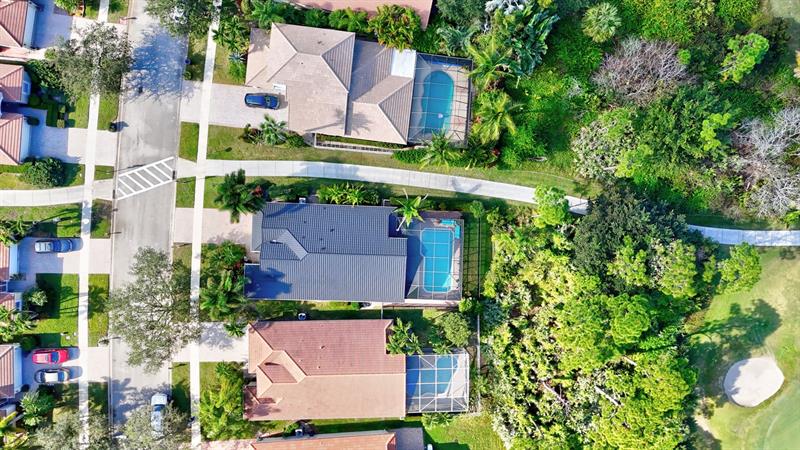 Image 51 of 70 For 6848 Twin Oaks Cir