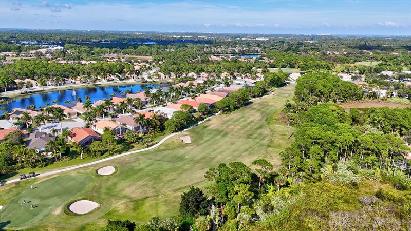 Image 56 of 70 For 6848 Twin Oaks Cir