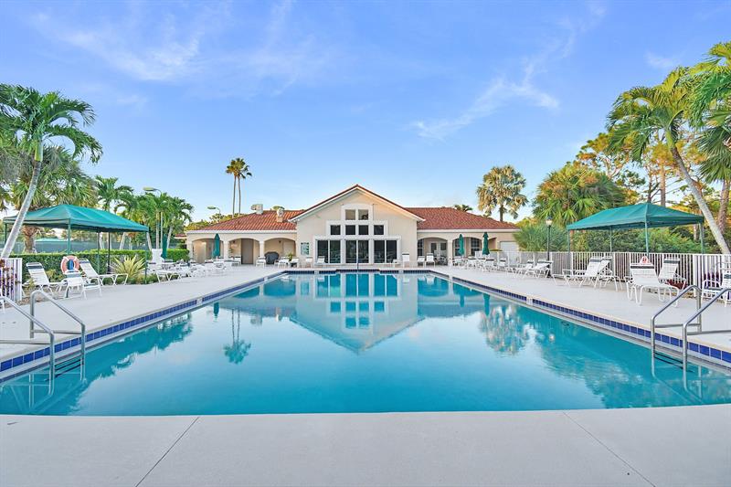 Image 68 of 70 For 6848 Twin Oaks Cir