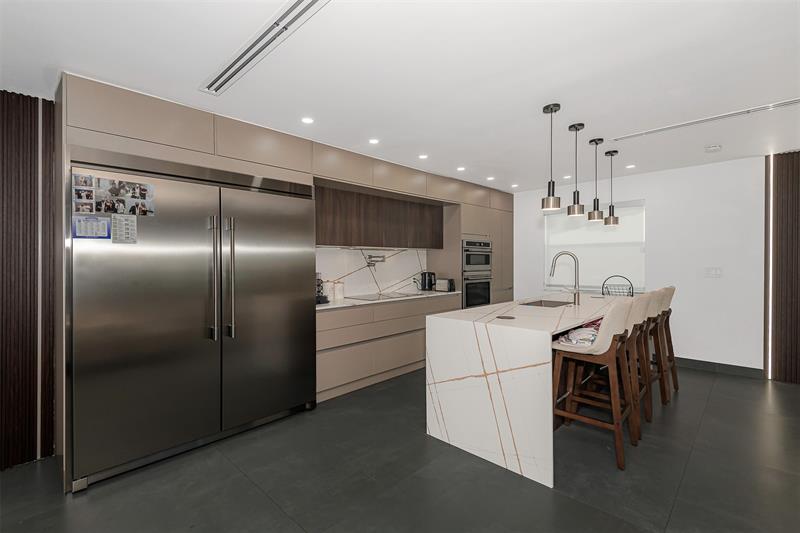 Image 17 of 33 For 5300 Garfield St