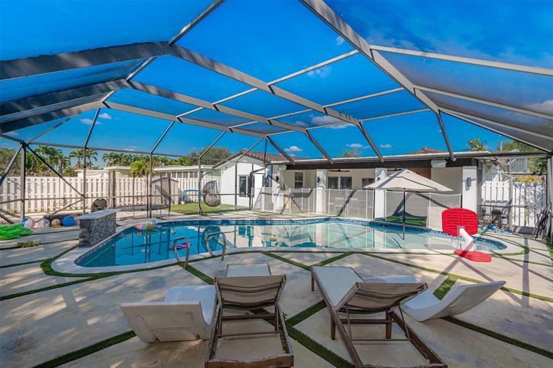 Image 30 of 33 For 5300 Garfield St