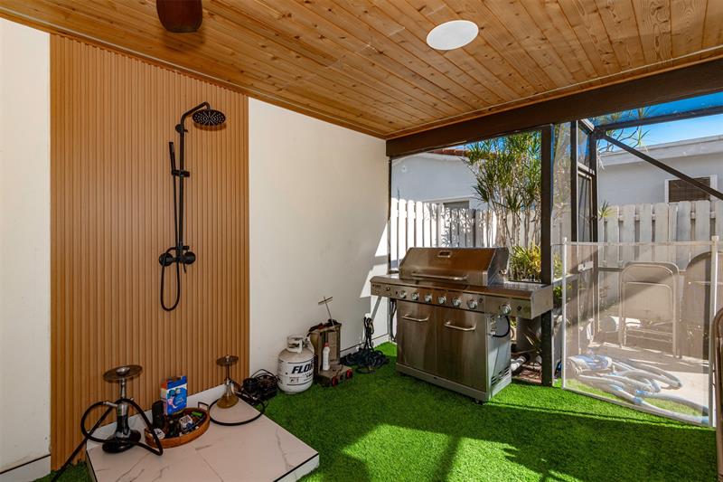 Image 32 of 33 For 5300 Garfield St