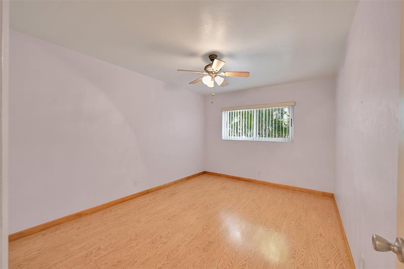 Image 20 of 47 For 4521 Sea Grape Dr