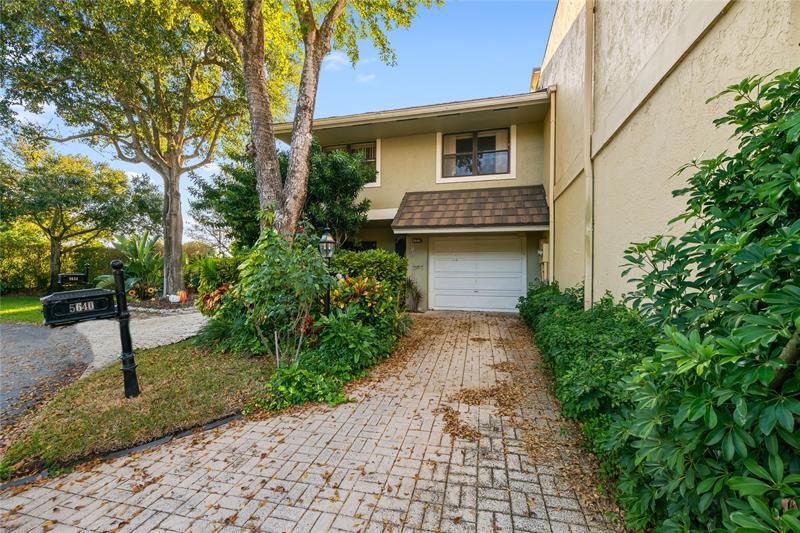 Details for 5640 Santiago Cir 5640, Boca Raton, FL 33433