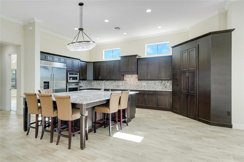 Image 13 of 44 For 4673 Estates Cir