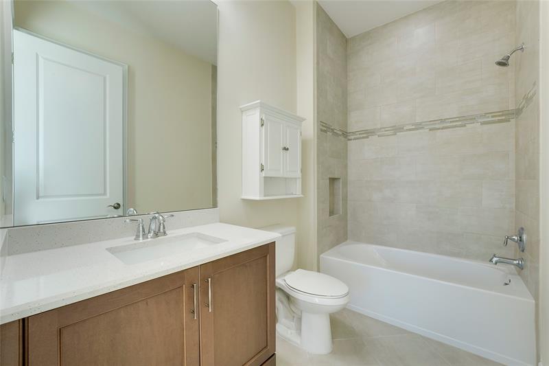 Image 33 of 44 For 4673 Estates Cir