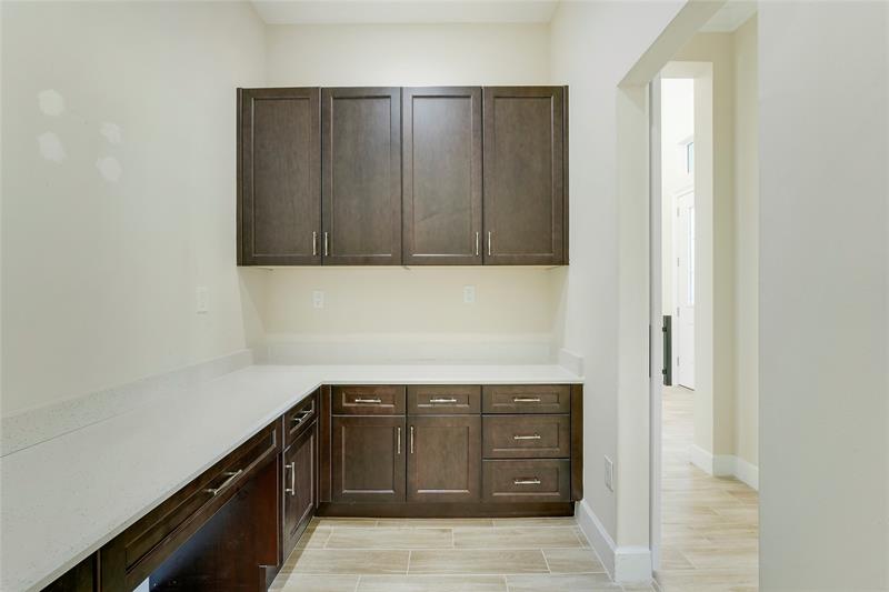 Image 36 of 44 For 4673 Estates Cir