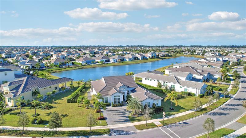 Image 4 of 44 For 4673 Estates Cir