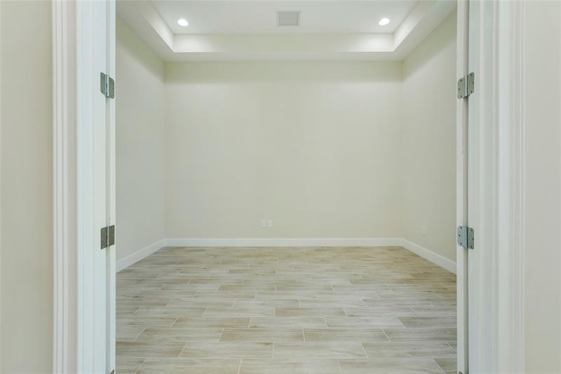 Image 6 of 44 For 4673 Estates Cir