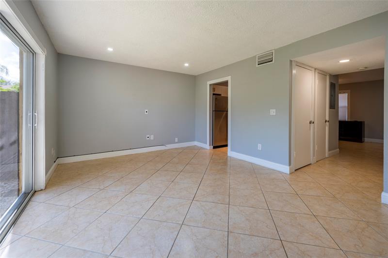 Image 10 of 25 For 10717 La Placida Dr  1-3