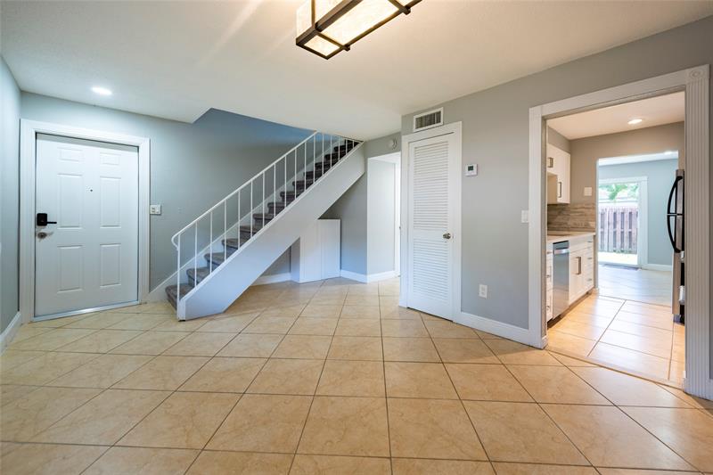 Image 12 of 25 For 10717 La Placida Dr  1-3