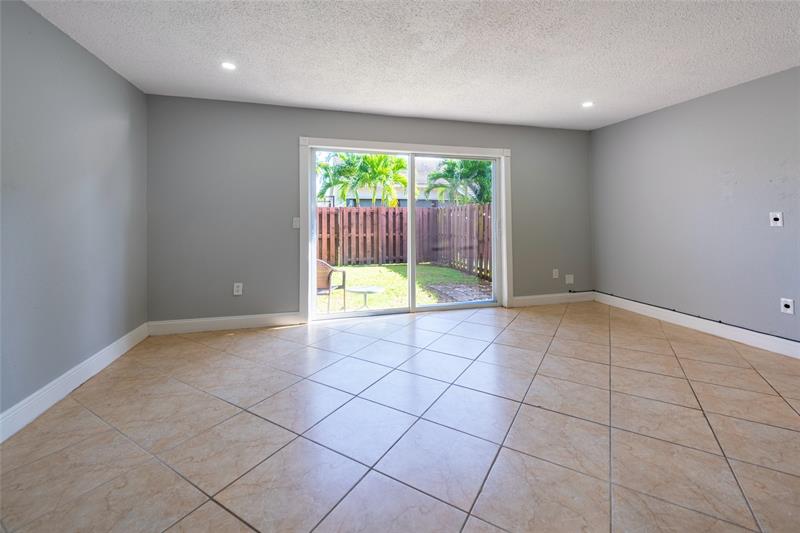 Image 7 of 25 For 10717 La Placida Dr  1-3