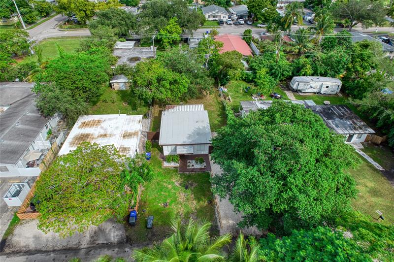 Image 16 of 37 For 409 61st Ter