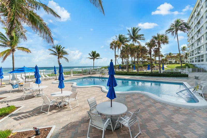 Image 19 of 24 For 500 21st Ave  308