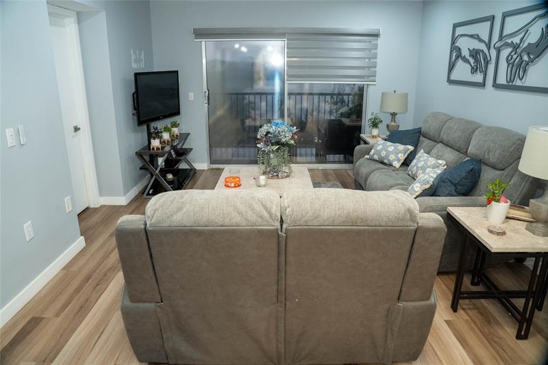 Image 8 of 27 For 1500 131st Way  404n4