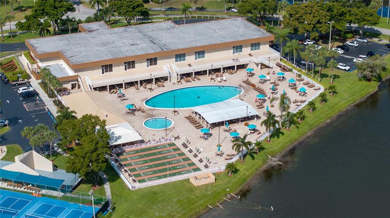 Image 16 of 26 For 15075 Witney Rd  A-303