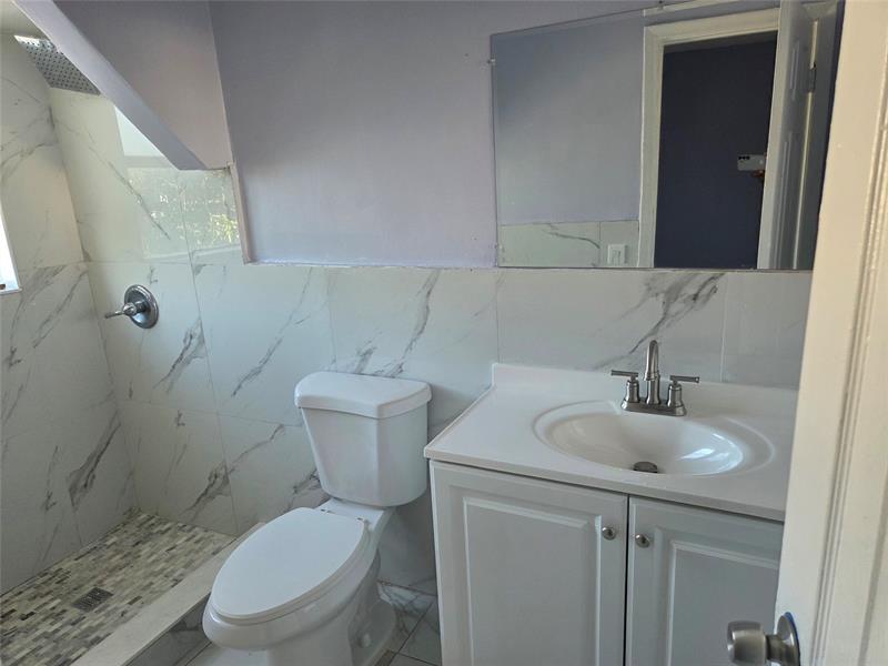 Image 26 of 33 For 7925 9th St  7925