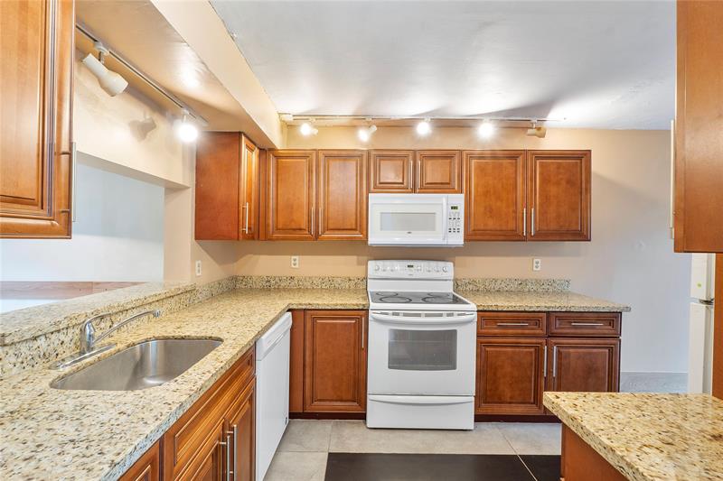 Details for 2157 37th  2157, Coconut Creek, FL 33066