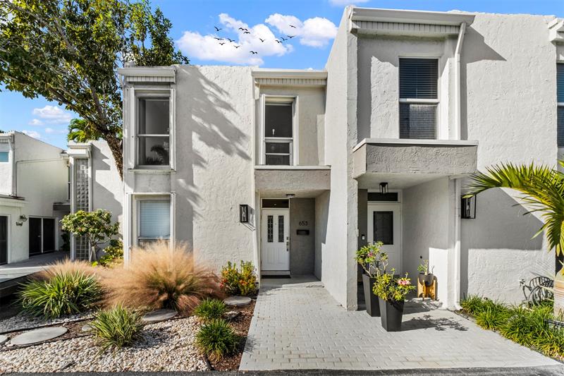 Details for 653 Cypress Ln  21b, Fort Lauderdale, FL 33305