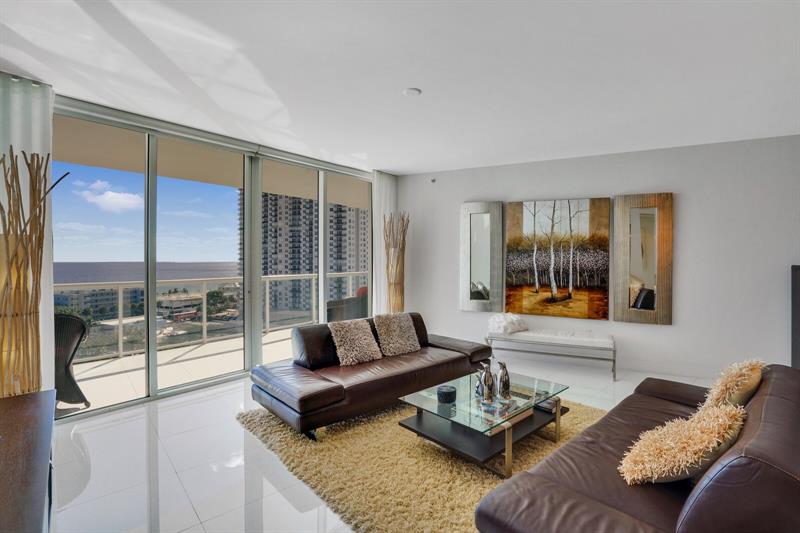 Image 20 of 68 For 1 Ocean Blvd  903