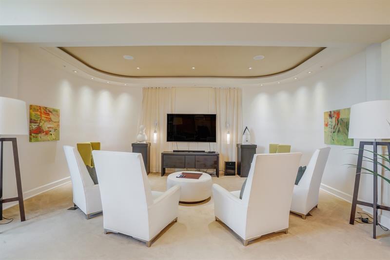 Image 48 of 68 For 1 Ocean Blvd  903